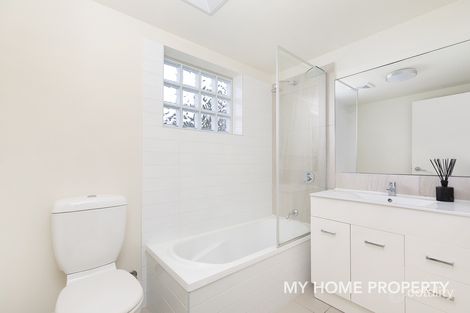 Property photo of 188 Gladstone Road Highgate Hill QLD 4101