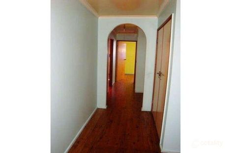 Property photo of 4 Bianca Place Rosemeadow NSW 2560