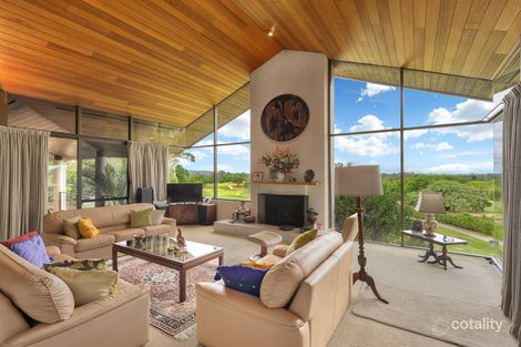 Property photo of 6 Carnoustie Court Indooroopilly QLD 4068