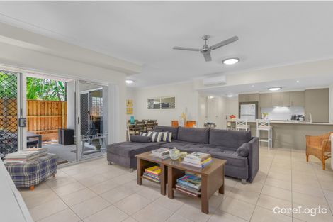 Property photo of 2/23 Thomas Street Clayfield QLD 4011