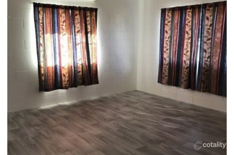 Property photo of 2/16 Peters Street Mareeba QLD 4880