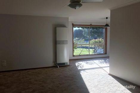 Property photo of 8 Prosper Court West Wodonga VIC 3690
