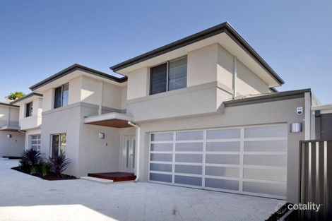 23b Wheatcroft St, Scarborough, WA 6019