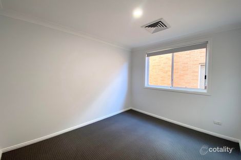 Property photo of 5/67 Fuchsia Crescent Macquarie Fields NSW 2564