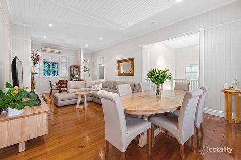 Property photo of 23 Real Avenue Norman Park QLD 4170