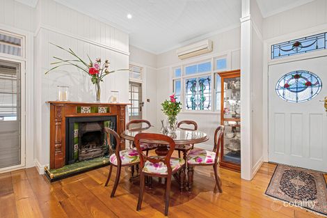 Property photo of 23 Real Avenue Norman Park QLD 4170