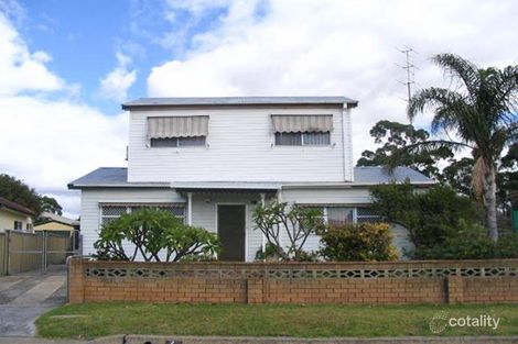 6 Brookfield Ave, Warilla, NSW 2528