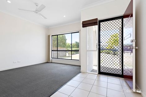 Property photo of 8 Wharf Court Springfield Lakes QLD 4300