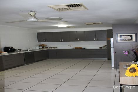 Property photo of 8 Saffola Place Emerald QLD 4720