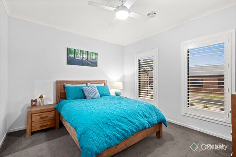 Property photo of 21 Beaconsfield Court Somerville VIC 3912