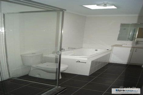 Property photo of 16 Allen Court Evanston Gardens SA 5116