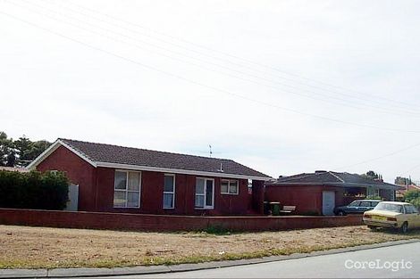 Property photo of 2 Taurus Court Rockingham WA 6168