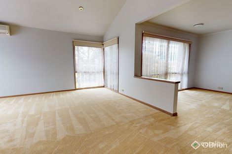 Property photo of 5 Marlesford Crescent Berwick VIC 3806