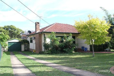 14 Hewitt St, Greenacre, NSW 2190