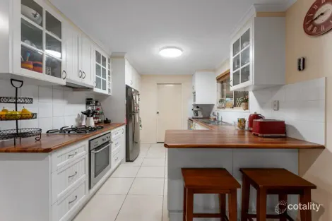 Property photo of 7 Capriole Close Yamanto QLD 4305