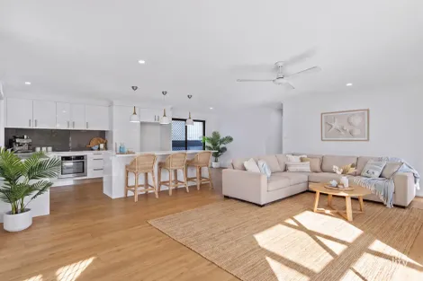 23 San Mateo Bvd, Ashmore, QLD 4214