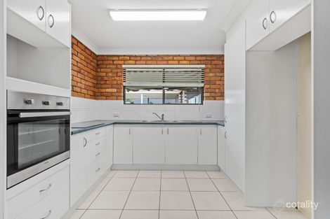 Property photo of 4/102-104 Cumberland Drive Alexandra Hills QLD 4161