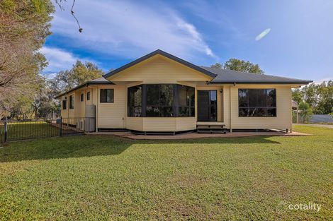 Property photo of 7 Donnelly Place Emerald QLD 4720