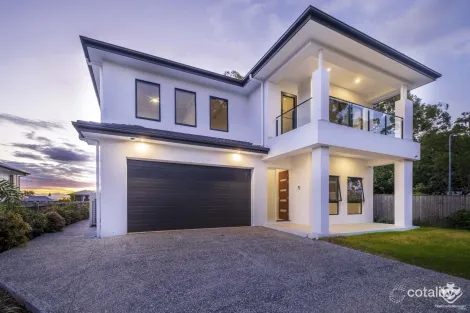 Property photo of 18 Jacaranda Place Indooroopilly QLD 4068