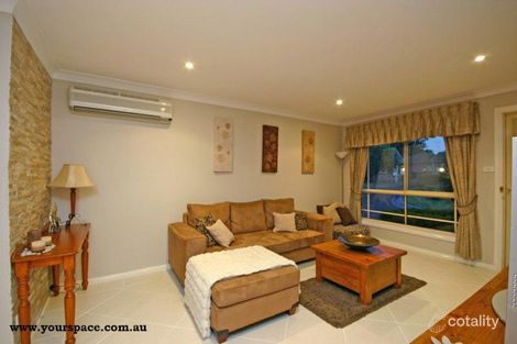 Property photo of 5/13-15 Chisholm Crescent Bradbury NSW 2560