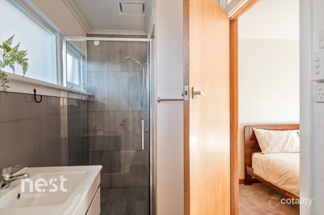 4 Harrow Pl, Taroona, TAS 7053