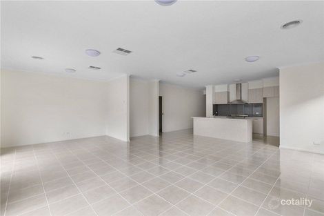 Property photo of 4 Bowral Avenue Point Cook VIC 3030