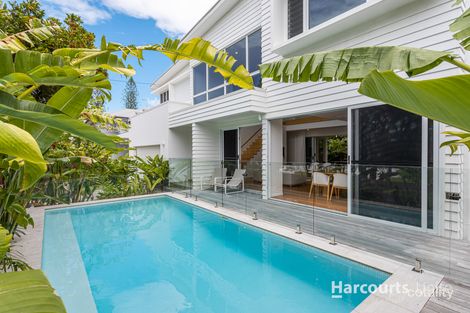 16 Fourth Ave, Scarborough, QLD 4020