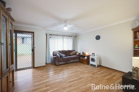 Property photo of 1/10 Chifley Drive Raymond Terrace NSW 2324