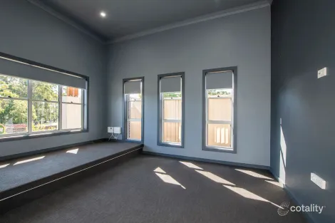 Property photo of 31 Mountain View Crescent Penrith NSW 2750