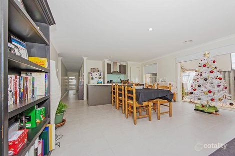 Property photo of 3 Basinview Drive Tarneit VIC 3029