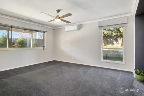 Property photo of 25 Harmon Drive Drouin VIC 3818