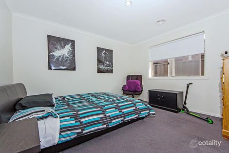 Property photo of 3 Basinview Drive Tarneit VIC 3029