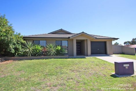 Property photo of 16 Barrima Drive Glenfield Park NSW 2650