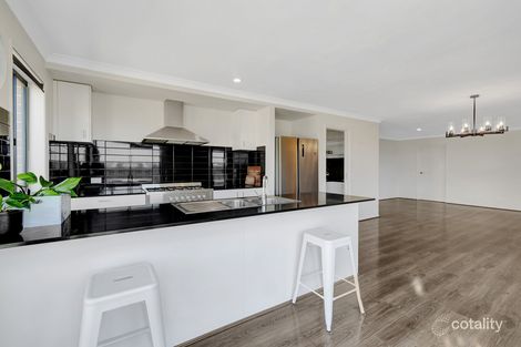 Property photo of 22 Deverell Way Warrnambool VIC 3280
