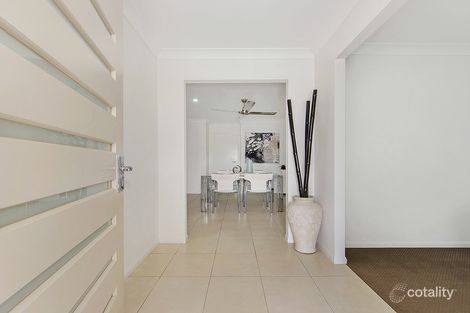 Property photo of 17 Willowood Place Fernvale QLD 4306