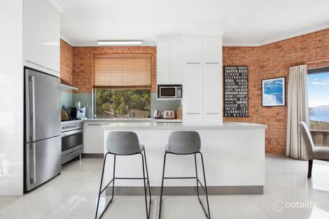 Property photo of 17 Thompson Way Clifton Beach TAS 7020