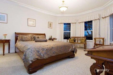 Property photo of 3 Wimbledon Avenue Mount Eliza VIC 3930