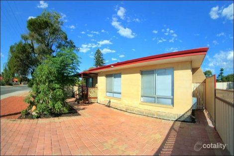 43 Hamilton Rd, High Wycombe, WA 6057