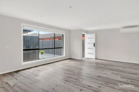 Property photo of 7B Willis Place Delahey VIC 3037