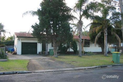 Property photo of 1 Buckingham Road Berkeley Vale NSW 2261