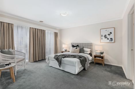 Property photo of 27 Robinia Court Kilmore VIC 3764