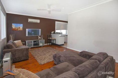 Property photo of 8 Vista Avenue Farmborough Heights NSW 2526