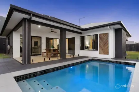 Property photo of 64 Tyrconnell Crescent Redlynch QLD 4870