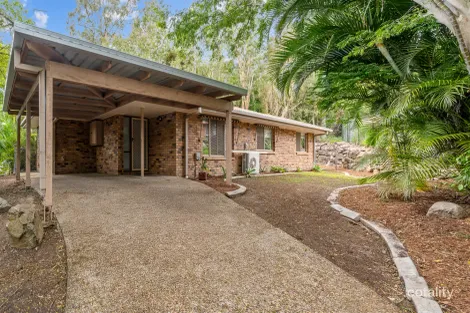 28 Tetragona Dr, Arana Hills, QLD 4054