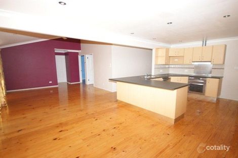 Property photo of 8 Torres Place Kings Langley NSW 2147