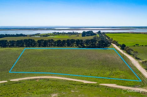 Property photo of 113 Barton Road Hindmarsh Island SA 5214