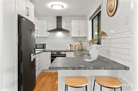 Property photo of 8 Benjamin Way Mount Barker SA 5251