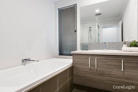 Property photo of 13A Lyrebird Way Thornlie WA 6108