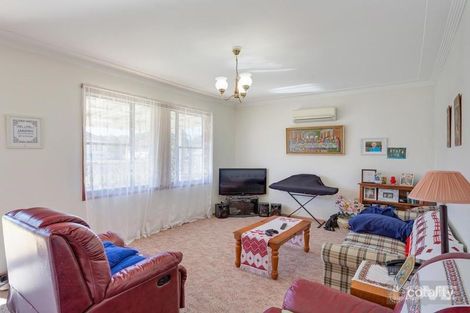 Property photo of 13 Macquarie Avenue Gateshead NSW 2290