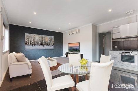 17/1255 NEPEAN HWY, CHELTENHAM, VIC 3192